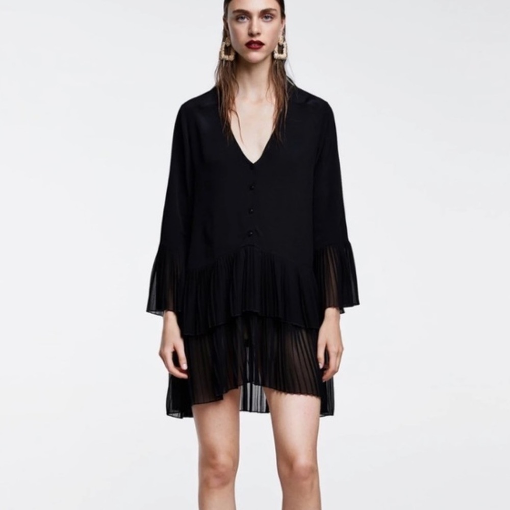 ZARA Pleatedโ Black Dress Casual Party Festival Cowgirl Medium Spring Vacation